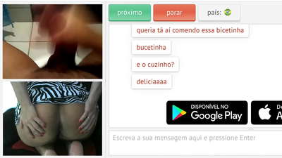 Ang mga minyo ganahan nga motan-aw sa mga estranghero nga mag-masturbate